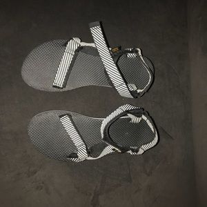 Sandal